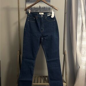Abercrombie & Fitch Dark Indigo Ultra High-Rise Straight Jeans